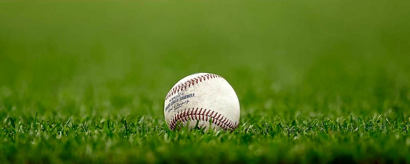 Brewers players get real about viral chant at Cubs-White Sox game