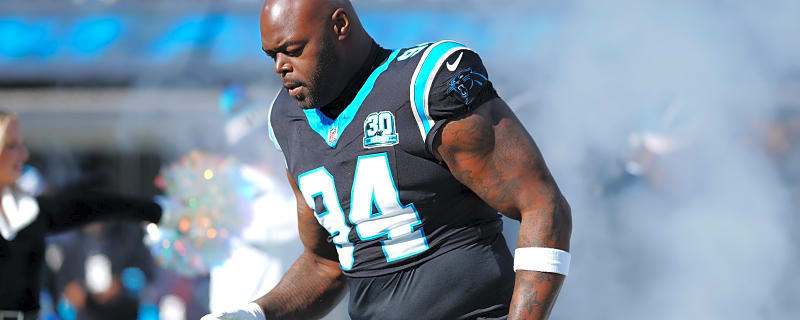 Panthers give veteran defensive lineman permission to seek trade