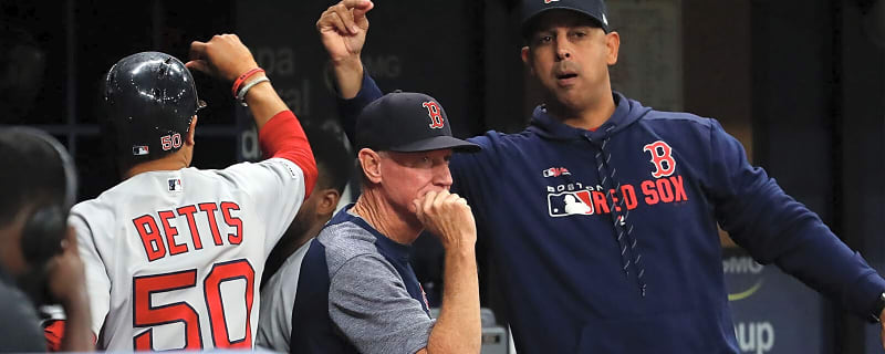 Dodgers’ Mookie Betts says he’s staying out of Red Sox-Alex Cora drama