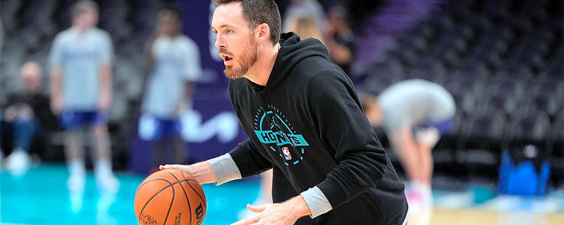 Hornets reunite with 11-year veteran just days after releasing him
