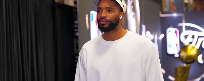 Mikal Bridges, Miles McBride pull up to Vegas Summer League clash with Nets