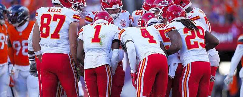 The Chiefs are 5-5 and at risk of missing the postseason. Is the dynasty over?