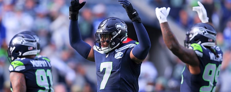 Seahawks’ Grey Zabel, Uchenna Nwosu upgraded on injury report for Vikings game