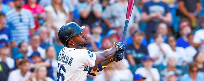 Mariners’ Randy Arozarena walks off the Cubs with 2-run homer