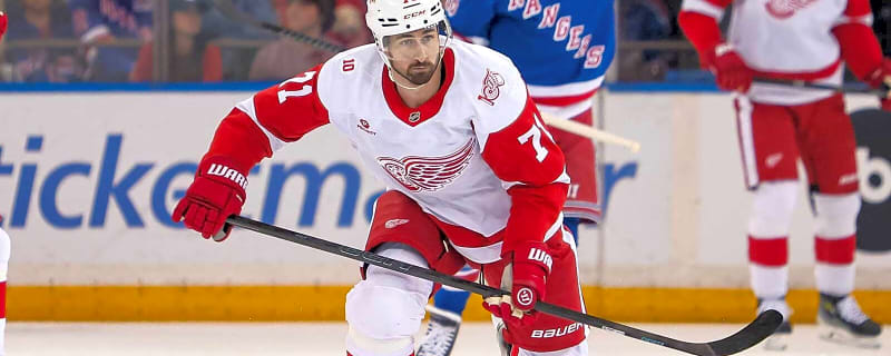  Panthers have made a trade offer for Red Wings’ Dylan Larkin