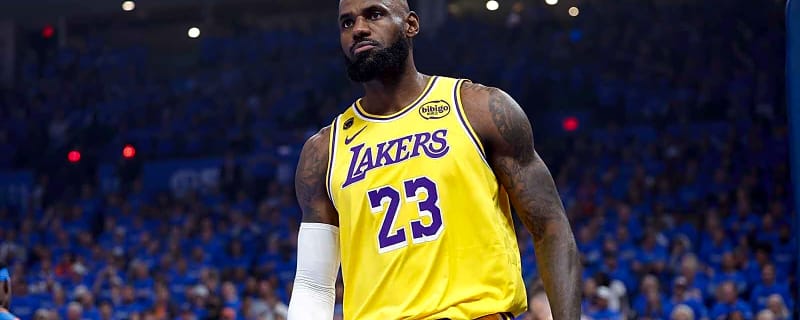 Byron Scott wants Lakers to move on from LeBron James