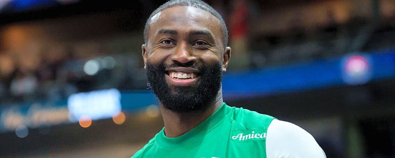 Celtics’ Jaylen Brown gets technical foul for fist gesture at Isaiah Stewart