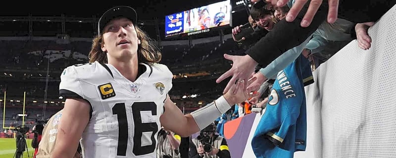 Bill Simmons backtracks on opinion of ‘frenetic’ Trevor Lawrence after Jaguars win