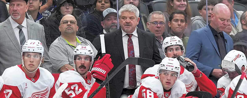 Todd McLellan hits Red Wings with harsh reality check after brutal Sabres loss
