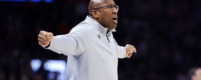 Knicks’ Mike Brown sends ultimate praise for Mitch Johnson before NBA Finals