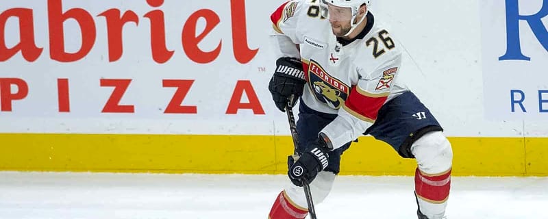 Panthers ink promising defenseman to 2-year contract extension