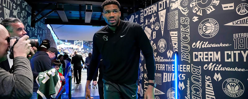 Bucks’ Bobby Portis adds fuel to Giannis trade rumors with ‘Shams report’ admission