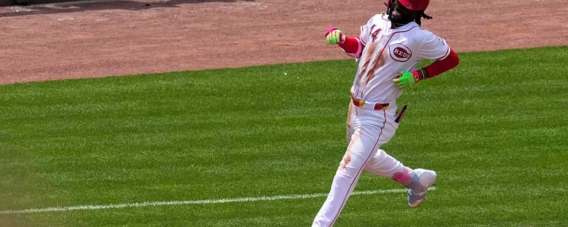 Reds’ Elly De La Cruz gets hopeful injury update after hamstring scare