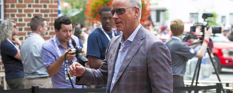 Braves legend Tom Glavine reacts to son continuing his legacy with Atlanta