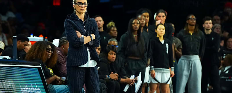 Becky Hammon blasts Aces’ offense and defense after Lynx loss