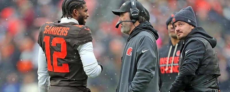 Browns’ Kevin Stefanski uses 1 word to sum up wristband debacle vs. Bears