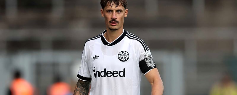 'Then he’ll get in his own way!' Adi Hütter publicly takes Eintracht star Can Uzun to task