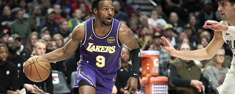 Lakers legend James Worthy’s ‘best’ Bronny James mic drop ramps up hype