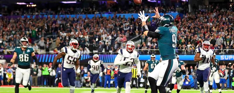 Eagles promote coach amid OC search