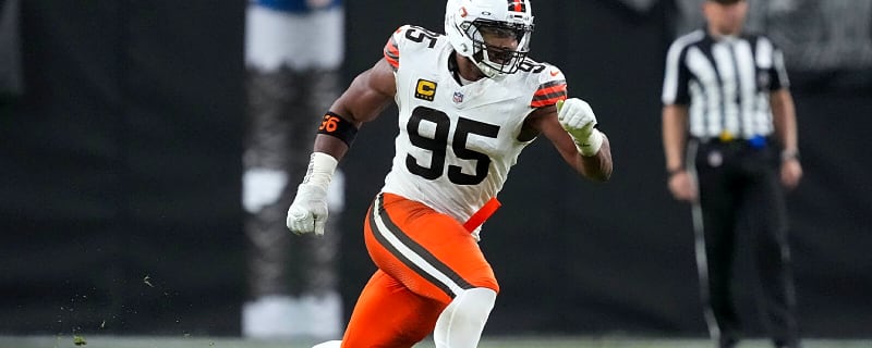 Myles Garrett’s GF grabs attention after Browns shared Week 12 video