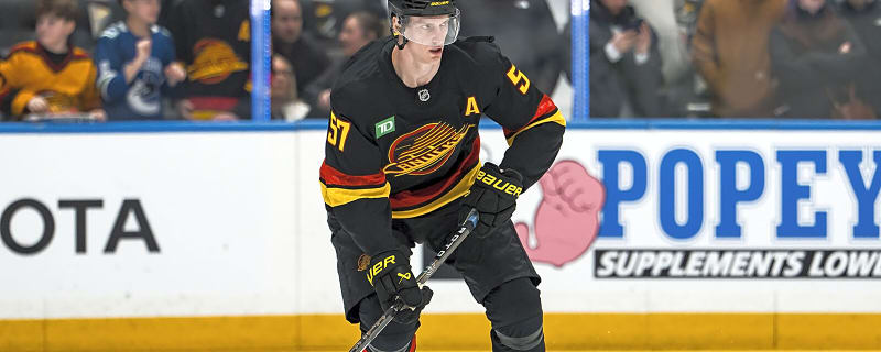  Red Wings-Canucks Tyler Myers trade still on table despite his hesitation