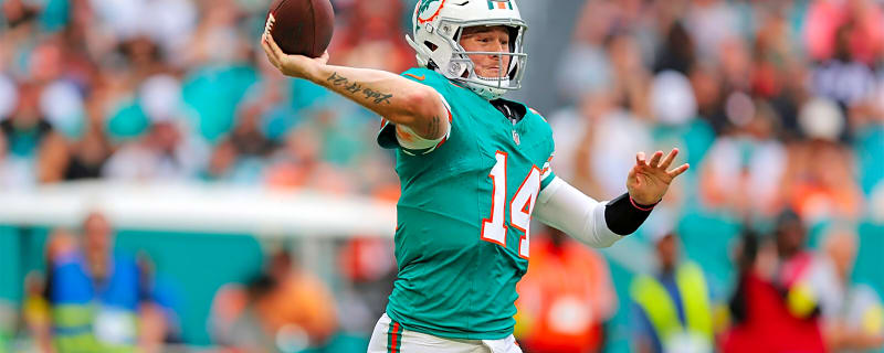 Dolphins’ Mike McDaniel confirms Quinn Ewers plan after ugly debut vs. Bengals