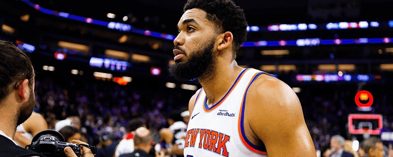 Knicks’ Mike Brown reveals halftime conversation with Karl-Anthony Towns after Suns loss