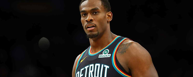 Pistons’ Jalen Duren leaves game vs. Wizards with knee soreness
