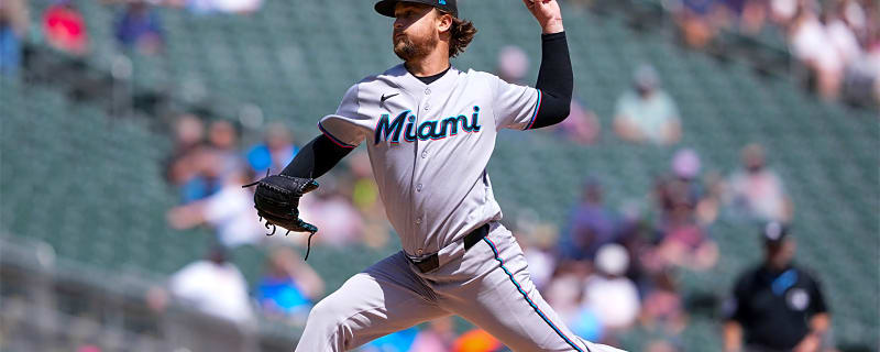 Cubs add more pitching before deadline with Marlins trade