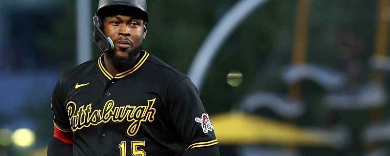 Watch Pirates’ Oneil Cruz feed Punxsutawney Phil a banana