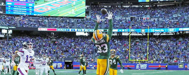 Packers tell Jameis Winston to eat this L with end-zone interception