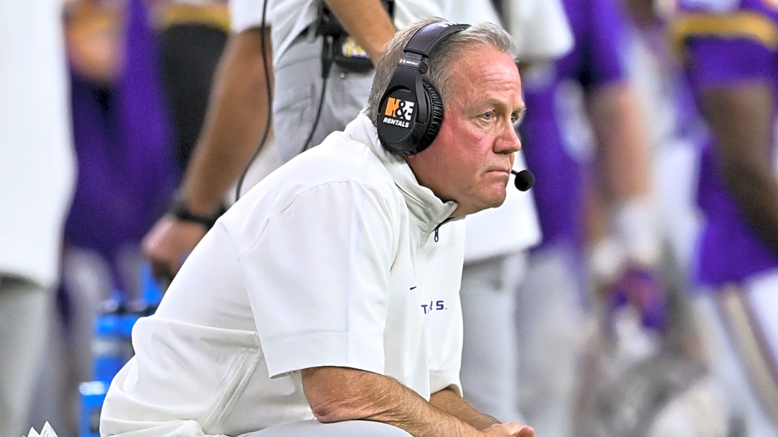 Brian Kelly and the LSU Tigers gets one step closer to pulling 4-star Texas standout away from an elite group of suitors