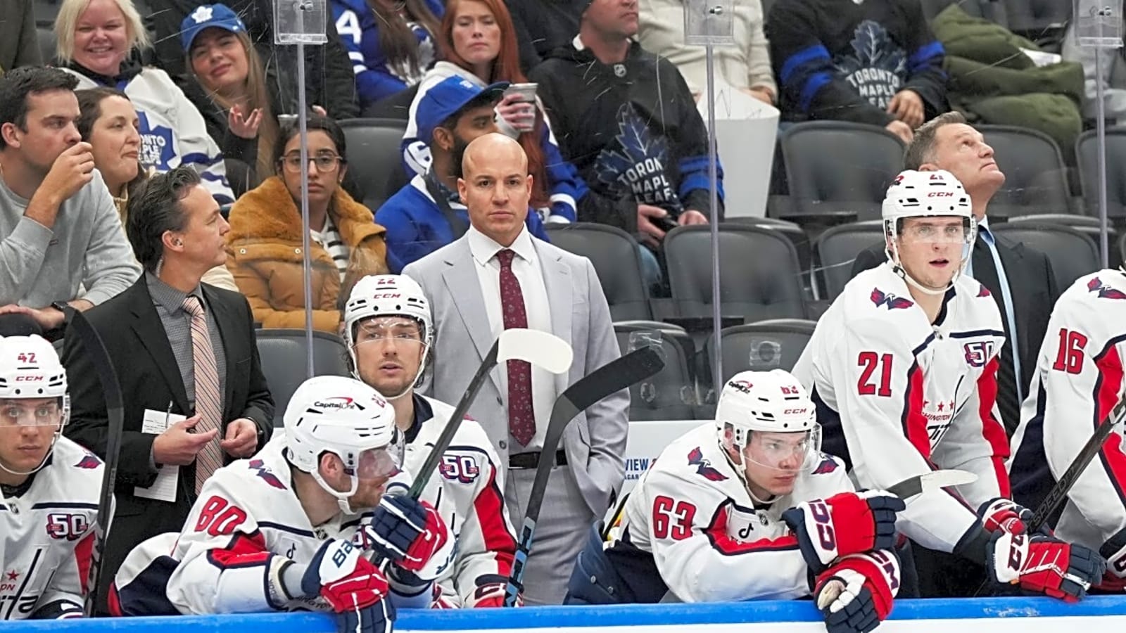 Capitals HC Sends Four-Word Message About Starting Goalie vs Canadiens