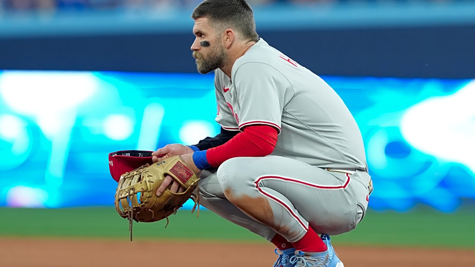 Phillies&#39; Rob Thomson Gives Positive Injury Update on Bryce Harper