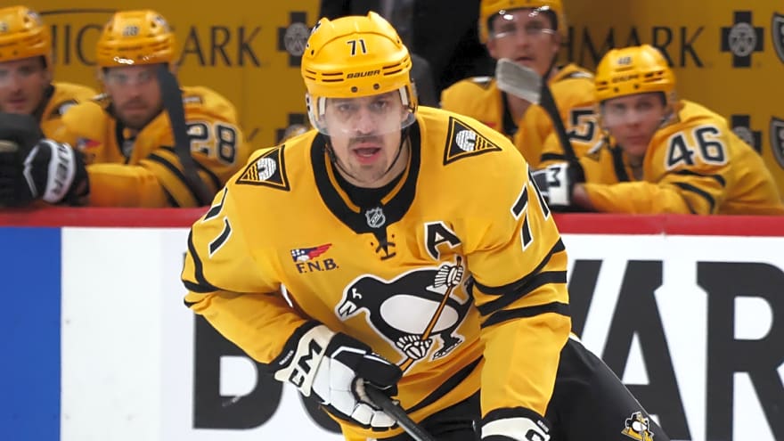 Evgeni Malkin's future takes center stage for Penguins
