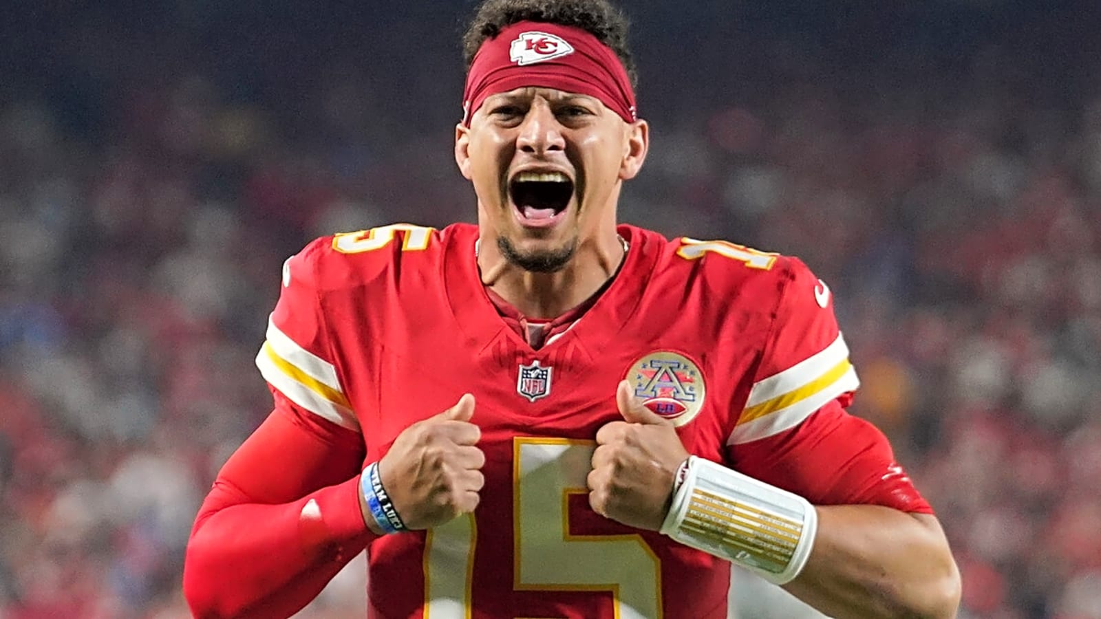Patrick Mahomes' Exchange With NFL WR Causes a Stir