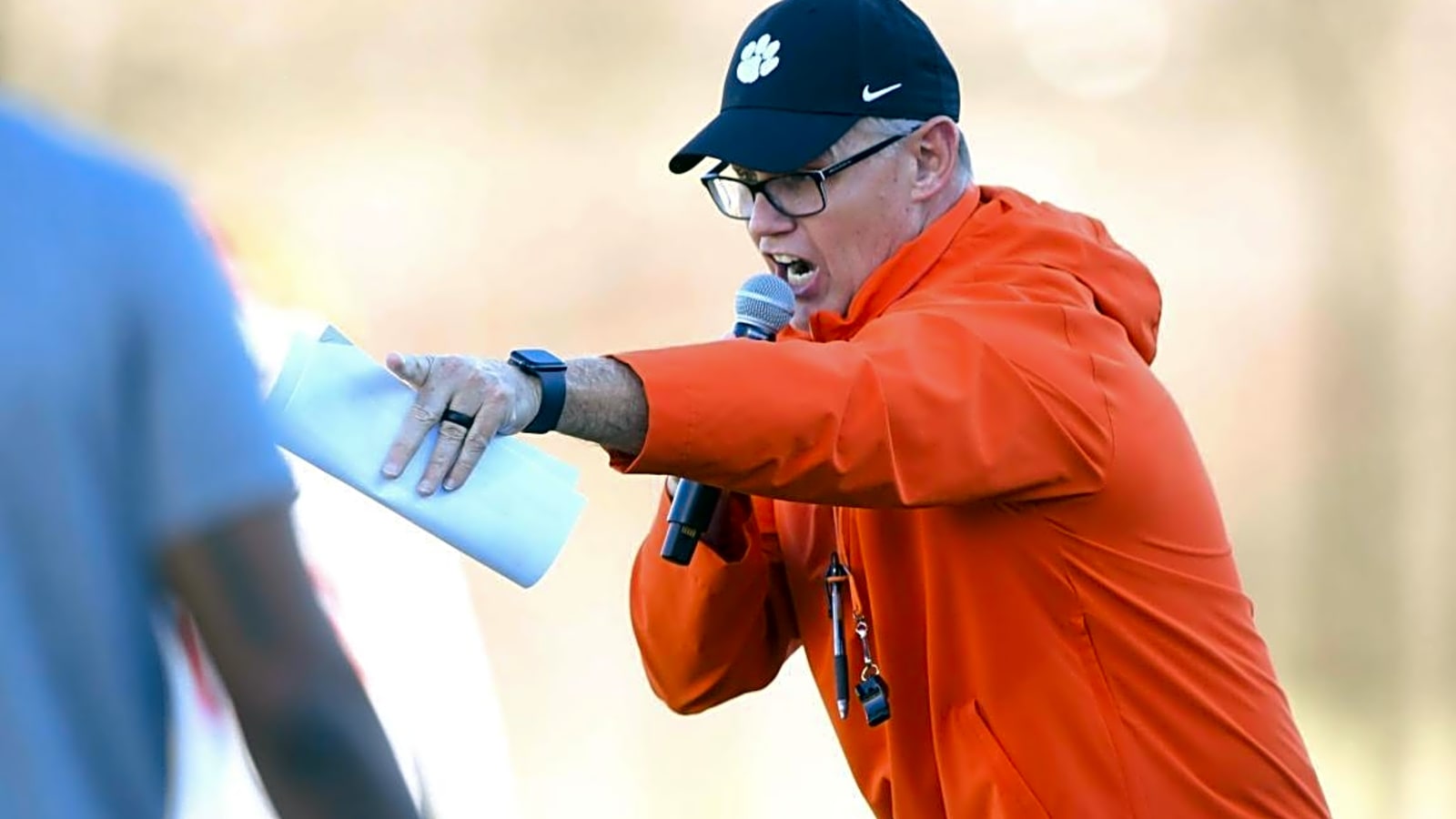 Running Down The Hill Is First Test for Clemson’s New DC Tom Allen