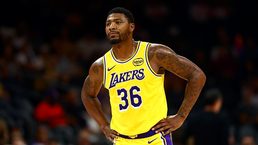 Lakers Send Marcus Smart Message Before Cavaliers Game