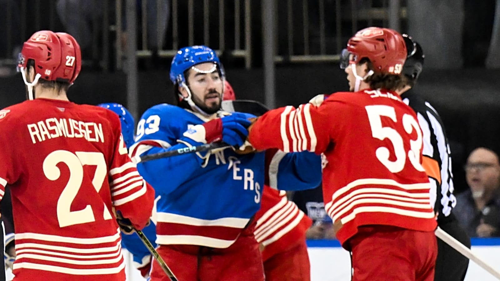 Chaos unfolds as benches empty following Rangers-Red Wings game