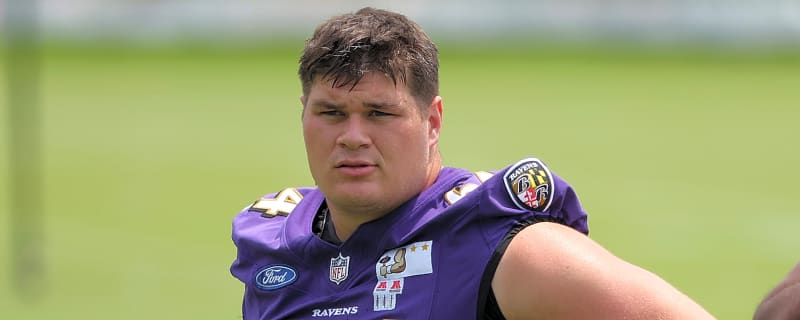 NFL executives react to Raiders' bold Maxx Crosby, Tyler Linderbaum moves