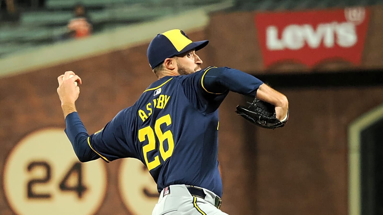 Brewers Make Roster Move After Aaron Ashby News