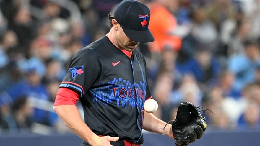 Shane Bieber's Status Gets Clarity as Blue Jays Deal With Bowden Francis Setback