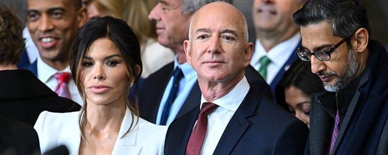 Update surfaces on the Jeff Bezos-Seahawks links