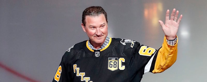 Lemieux-led group interested in ownership stake in Penguins