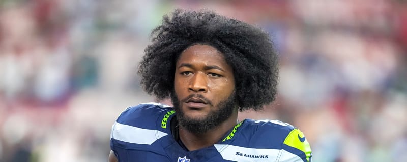 Seahawks' Ernest Jones IV shares passionate defense of Sam Darnold