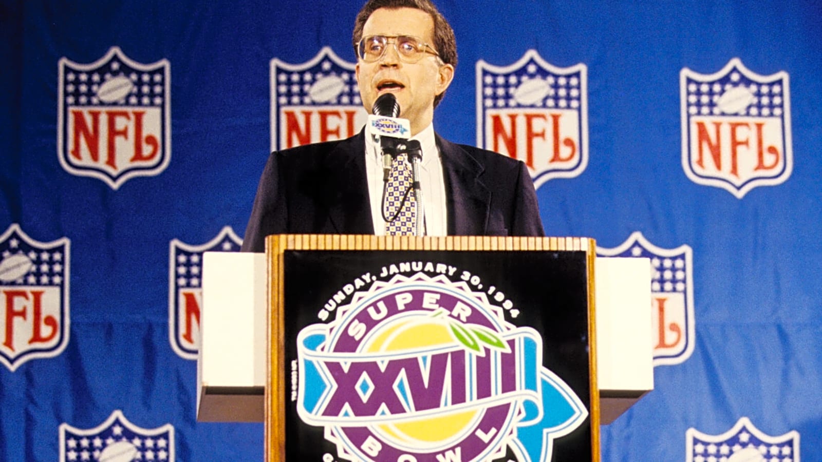  Former NFL Commissioner Paul Tagliabue Dead At 84