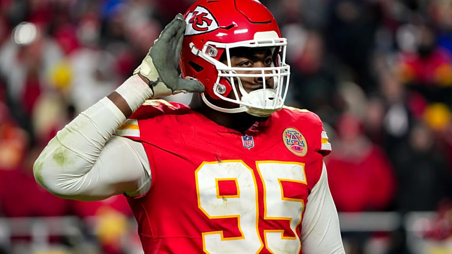 Chiefs DT Chris Jones Issues Challenge After Suffering 7th Loss