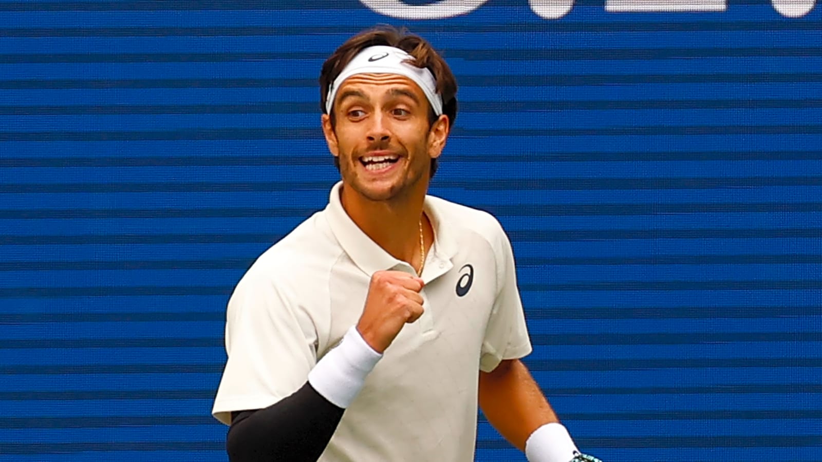 Lorenzo Musetti Puts the Pressure on Jannik Sinner’s Shoulders Ahead of their All-Italian Clash at the US Open