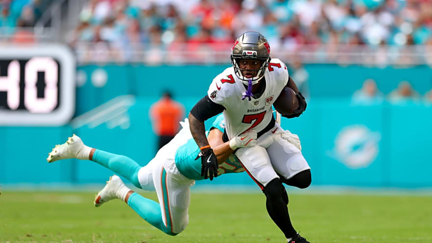 One Bucs offensive coordinator candidate could bring back a tremendous advantage that Tampa Bay wasted in 2025