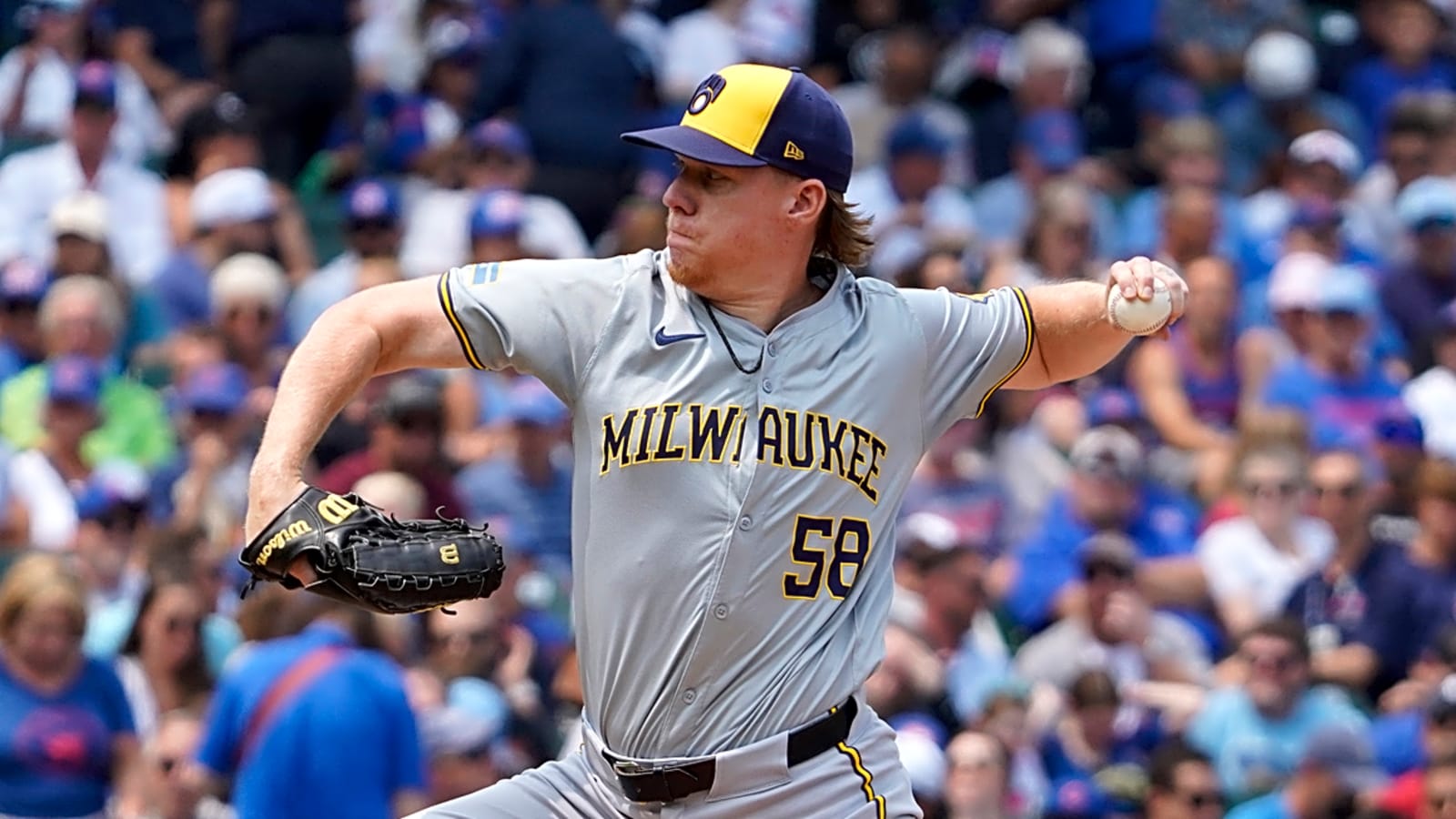 Yankees trade veteran southpaw back to his old team